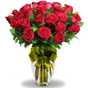 24 rosas rojas en florero