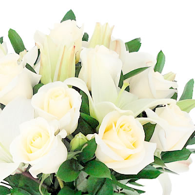 Jarron con 24 rosas blancas y lilis 2347